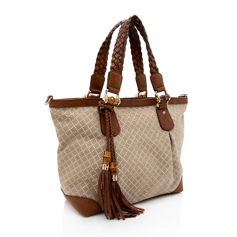 Women Gucci bags with a detachable mobile phone holderGucci Diamante Canvas Eva Large Tote (SHF-unJCx2)