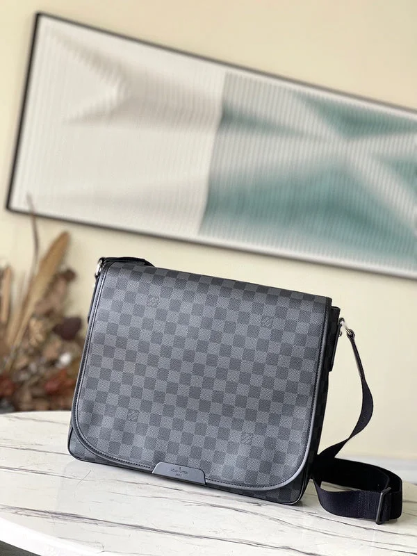 Louis Vuitton bags with a magnetic snap closure for easy accessBC - LOUIS VUITTON BAGS - 4697