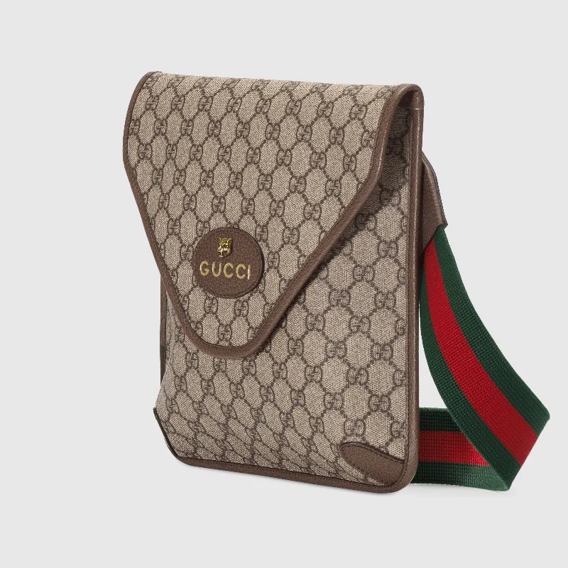 Women Gucci bags with a magnetic snap closure for easy accessGucci Neo Vintage GG Medium Messenger Bag