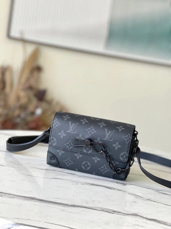 Ladies Louis Vuitton handbags with a detachable coin purse insideBC - LOUIS VUITTON BAGS - 4713