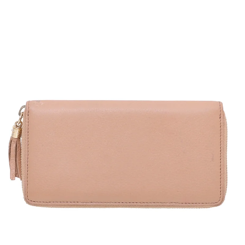 Women Gucci bags with a zip - around closure for securityGucci Light Brown Soho Zip Around Wallet