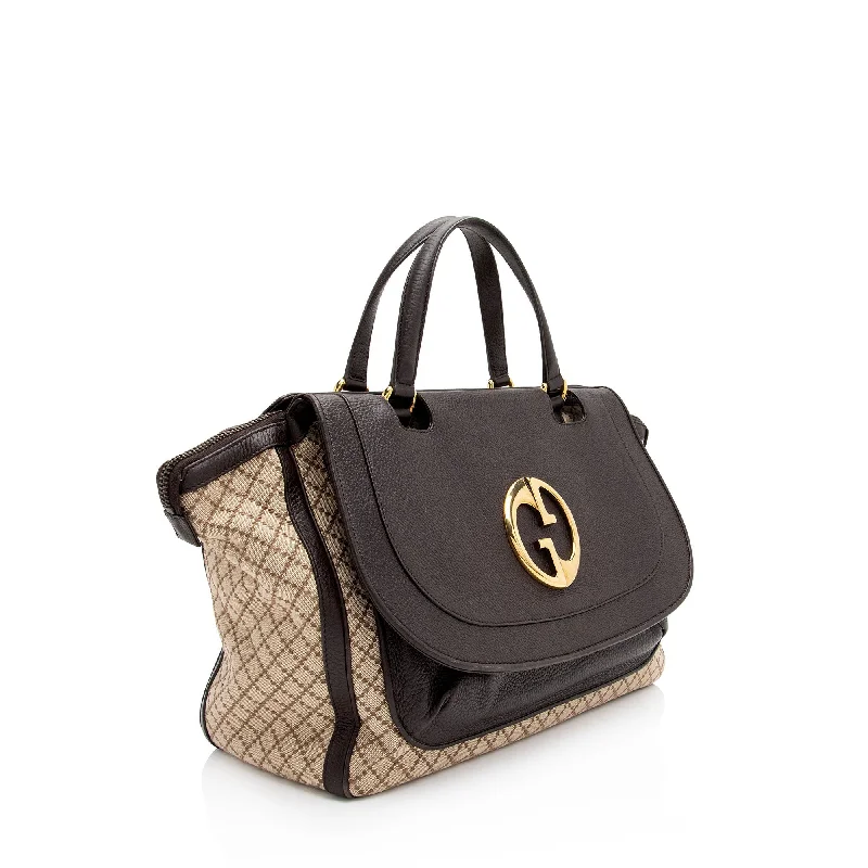 Women Gucci tote bags in GG Supreme canvas for a branded feelGucci Diamante Canvas 1973 Medium Tote (uEOrw8)