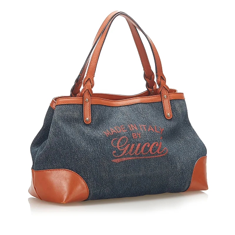 Women Gucci bags with a front - zip pocket for small itemsGucci Craft Denim Tote Bag (22337)