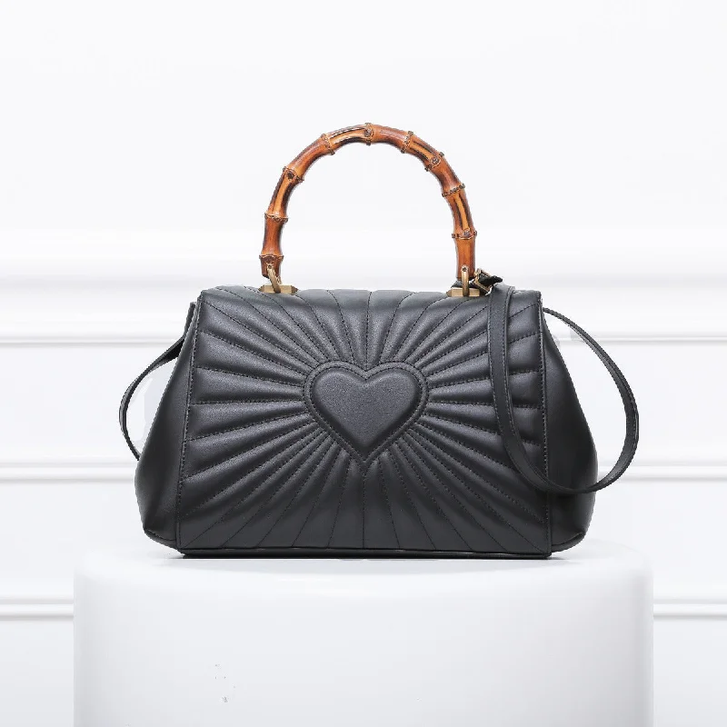 Ladies Gucci Dionysus bags with a star - shaped charmGucci Black Queen Margaret Bamboo