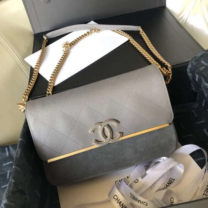 Chanel Handbag with Adjustable Strap for ComfortBC - CHANEL Bags - 609