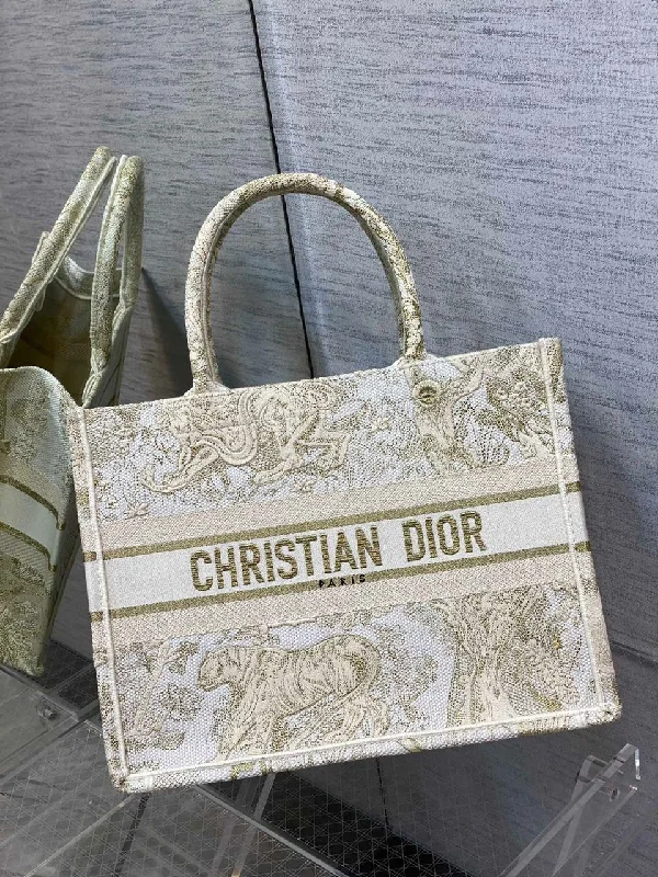 Christian Dior Saddle bags with a distressed leather finishChristian Dior MeChristian Diorum Book Tote