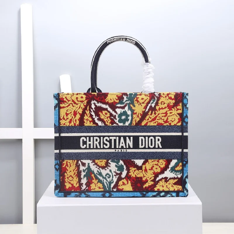 High - fashion Christian Dior bags with a geometric patternChristian Dior MeChristian Diorum Book Tote Multicolor For Women 14in/36cm