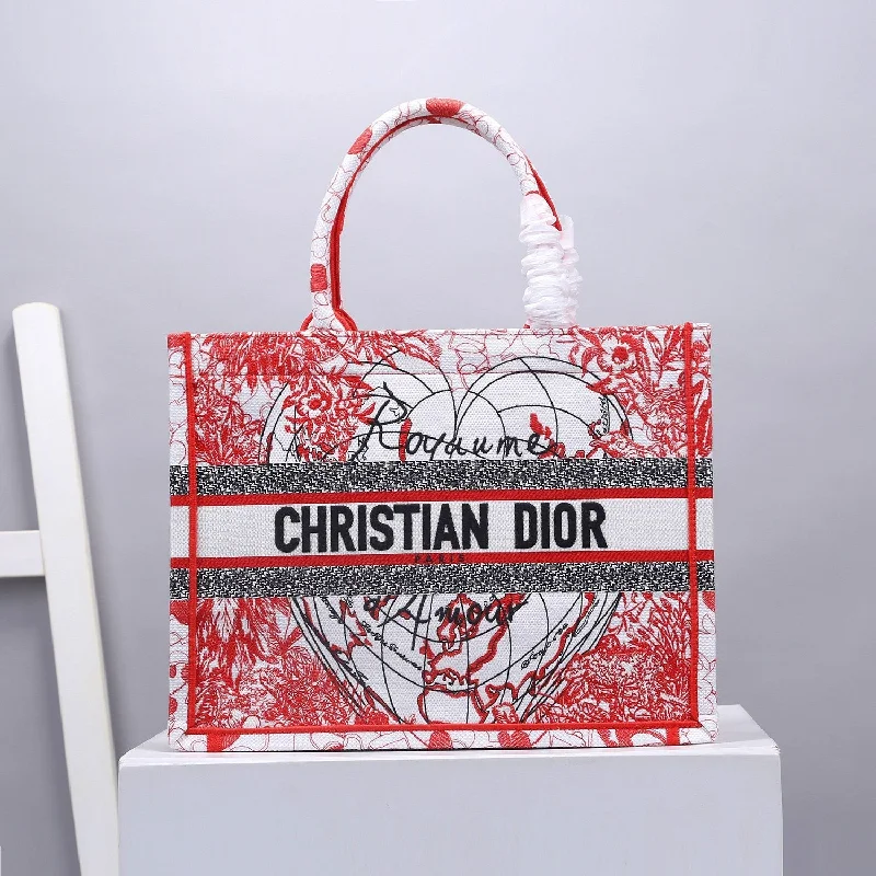 Christian Dior bags with a quilted pattern and gold - toned hardwareChristian Dior MeChristian Diorum Book Tote Red Multicolor , For Women,  Handbags 14in/36cm