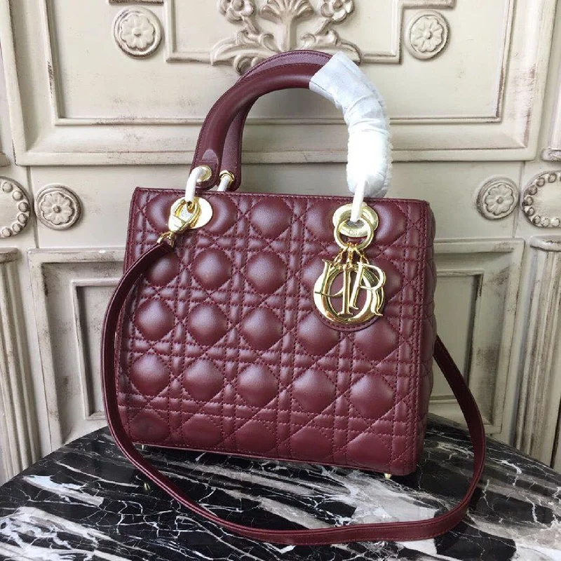 Christian Dior handbags with a snap - button closure and a decorative buckleChristian Dior MeChristian Diorum Lady Bag