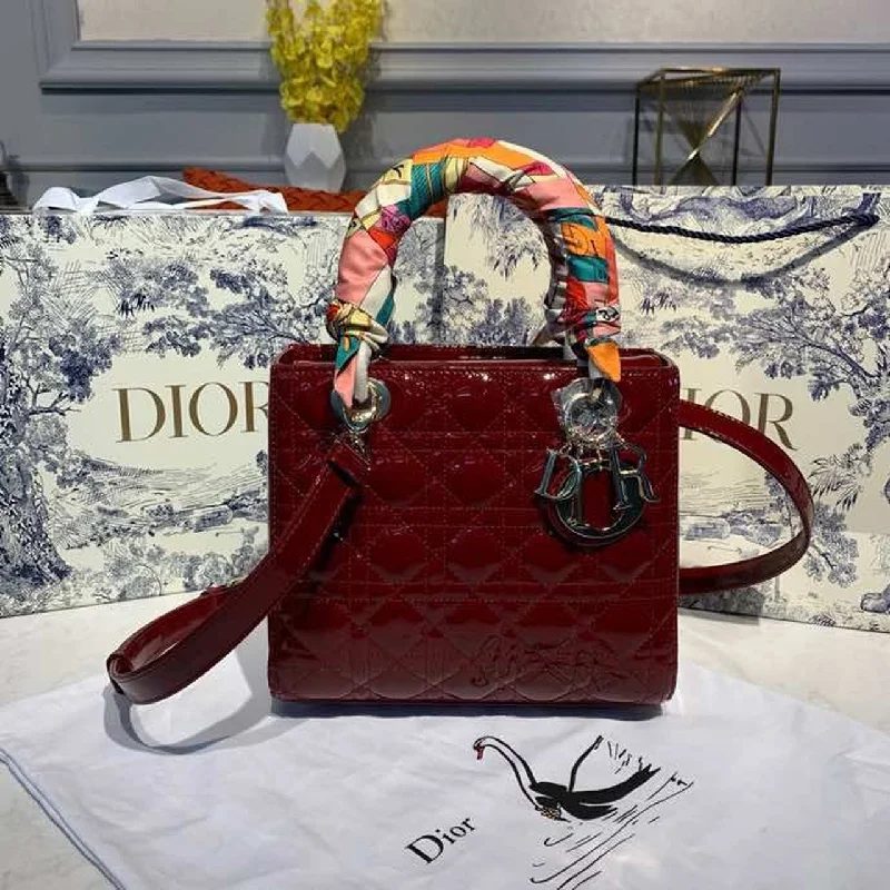 Stylish Christian Dior shoulder bags with a tassel - adorned zipperChristian Dior MeChristian Diorum Lady Bag