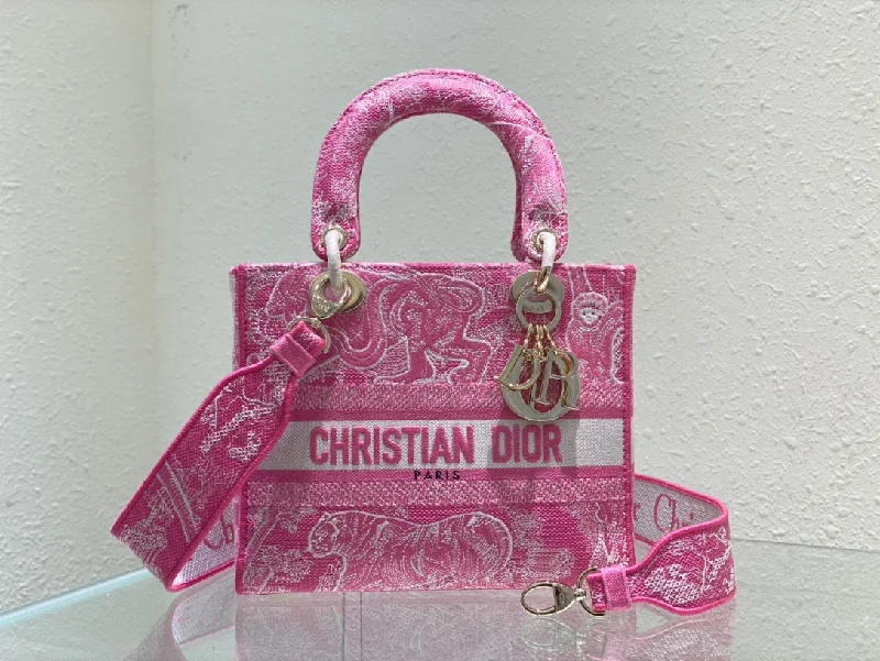 Christian Dior handbags with a back - pocket for quick storageChristian Dior MeChristian Diorum Lady D-Lite Bag Pink