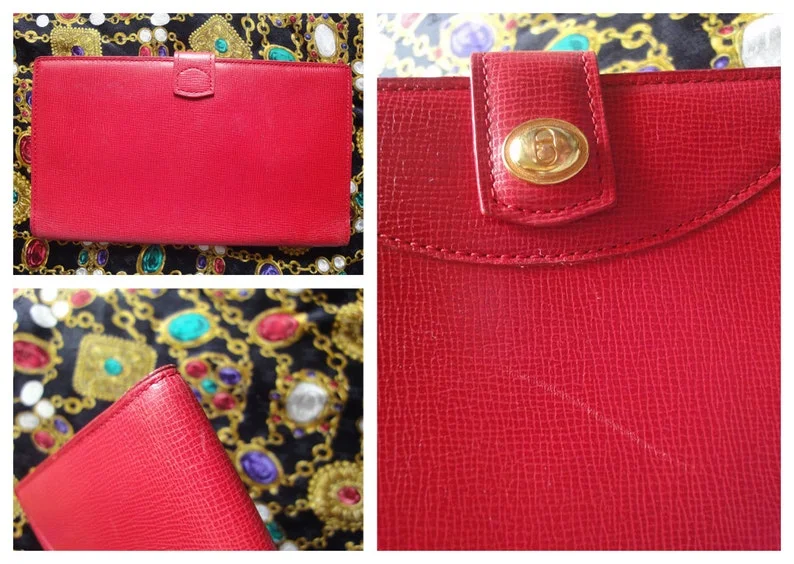 Christian Dior bags with a detachable coin purse insideCHRISTIAN DIOR Vintage red genuine leather wallet with gold tone CD charm