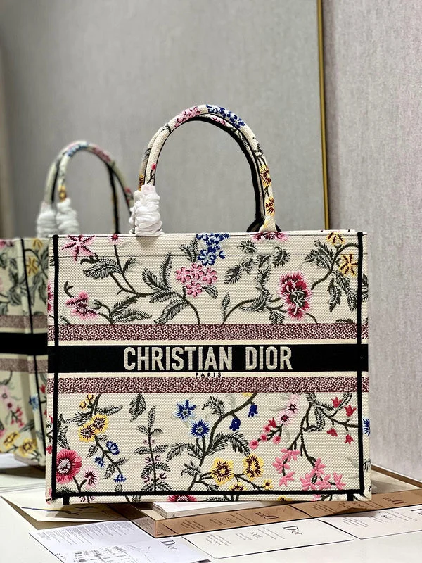 Fashion - forward Christian Dior tote bags for the modern womanDior Bag