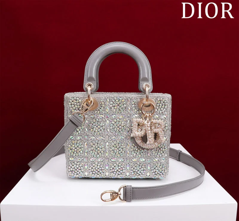 Christian Dior tote bags with a printed Dior logo on the frontmakbags - Dior Bags - 104